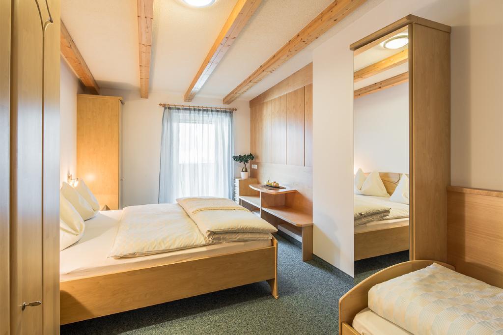 Residence Pfeifhofer Campo Tures Pokój zdjęcie